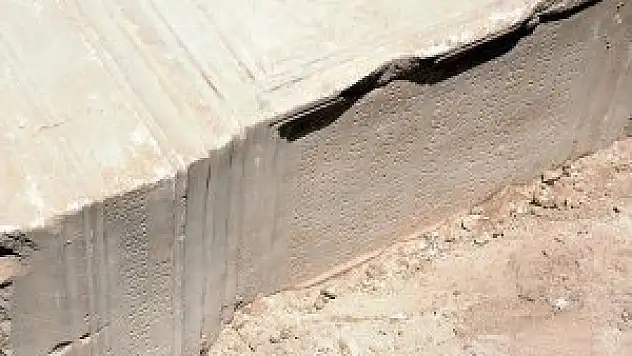 Aspendos'ta yeni bir yazıt bulundu