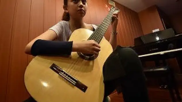 Klasik gitarın 12 yaşındaki 'yıldızı'