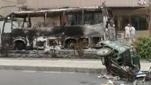 Çin'de 2 Uygur'a idam cezası