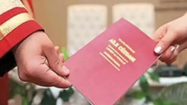 Bakanlık 43 bin 800 kişiye evliliği anlattı