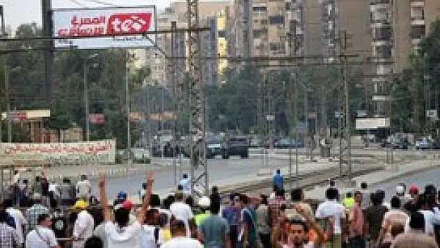 İhvan'dan halka 'sokaklara dökülün' çağrısı