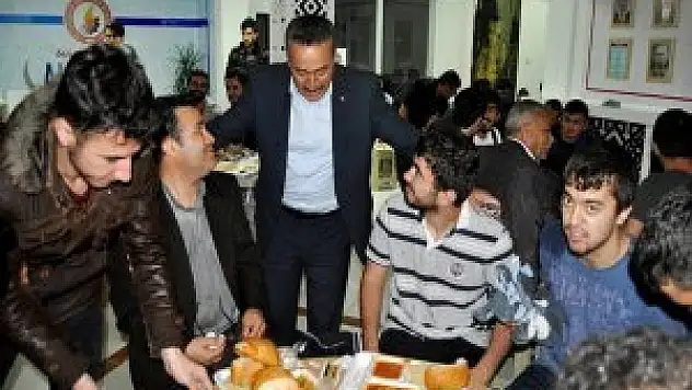 Seydişehir'de her gün 500 kişiye iftar