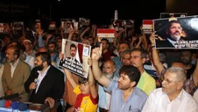 Konya'da Mısır'daki katliama protesto