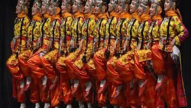 Halk oyunları 'Gençler Türkiye Şampiyonası' başladı