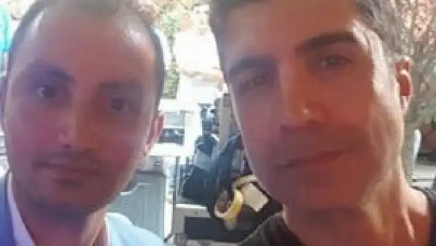 Özcan Deniz'den tepki çeken selfie