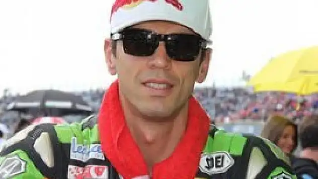 Enkazdan çıkıp dünyayı solladı