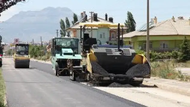 Seydişehir'de asfalt çalışmaları devam ediyor