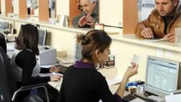 Sendikanın hatası memuru 100 liradan etti