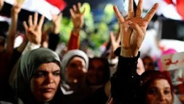 Meclis Mısır'daki katliamı kınadı