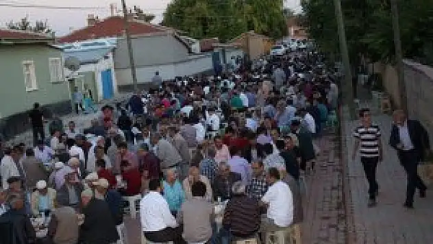 Konya'nın Sarayönü ilçesinde imece usulü iftar