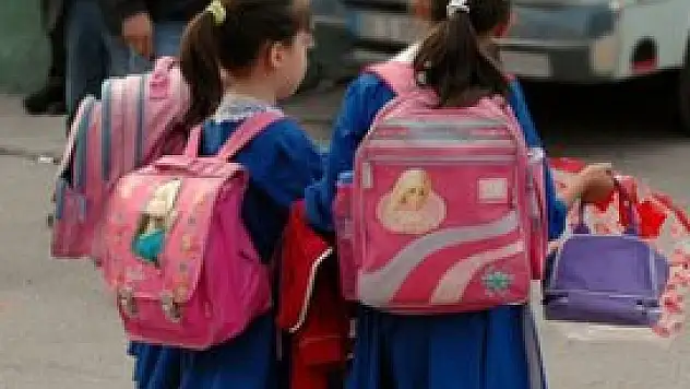 Okul çantaları hafifleyecek