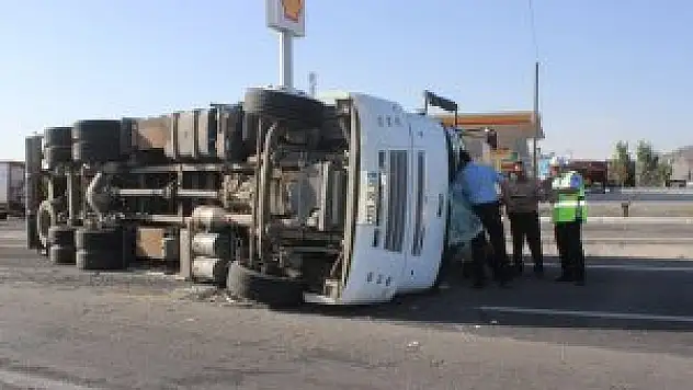 Konya'da trafik kazası: 2 yaralı