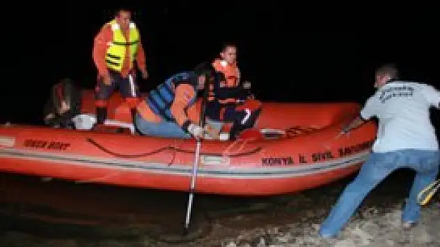 Suda kayboldu, bulmak için seferber oldular