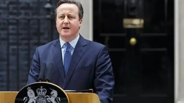 İngiltere Başbakanı Cameron'dan istifa kararı