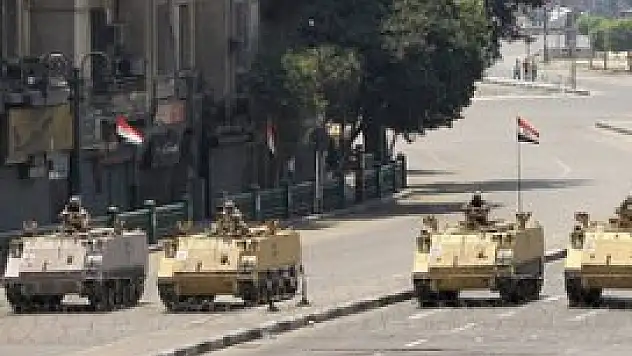 ABD Mısır'a askeri yardımları durduruyor