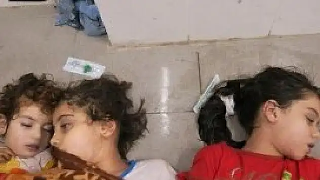 Esed kimyasal silah kullandı: 1300 ölü