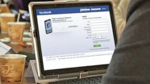 Facebook internetin maliyetini azaltacak