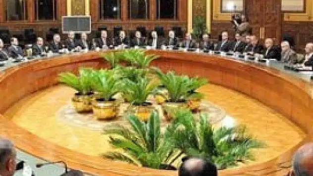 Mısır'da 32 madde iptal edildi