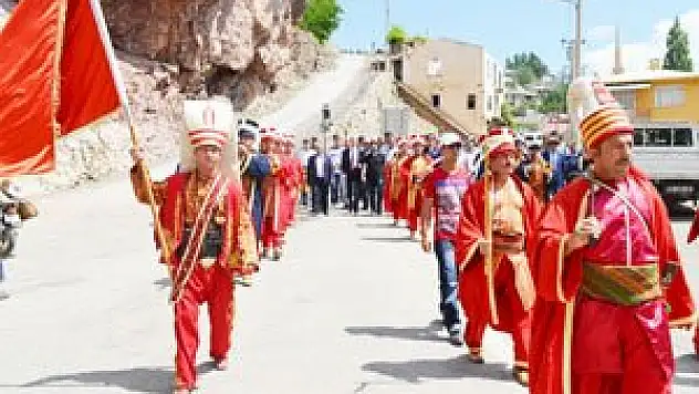 Taşkentliler Kiraz Festivali'nde buluştu