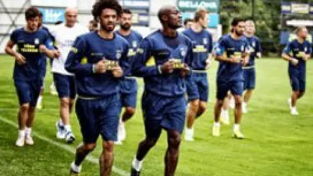 Fenerbahçe çareyi Holmen'de buldu