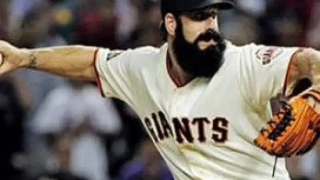 Sakallarını keserse servet kazanacak