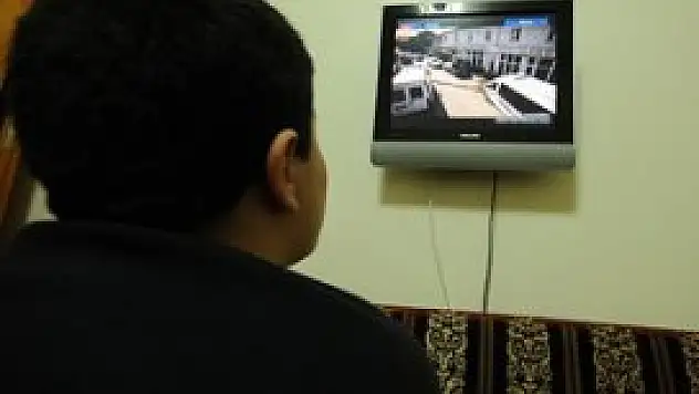 Dizi çılgınlığı 10 yaşından sonra başlıyor