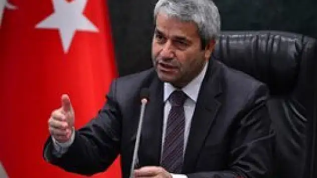 'İbadetleri kabul eden Allah'tır'