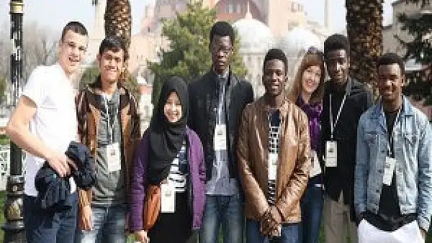 Türkiye 40 ülkeden 550 öğrenciyi misafir edecek