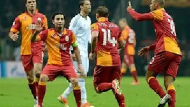 Galatasaray 3. torbada..İşte birbirinden dişli rakipler