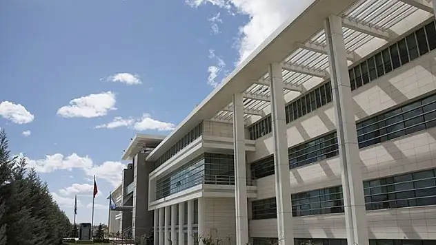 KTO Karatay Üniversitesi dekanları da YÖK'ün çağrısına uydu