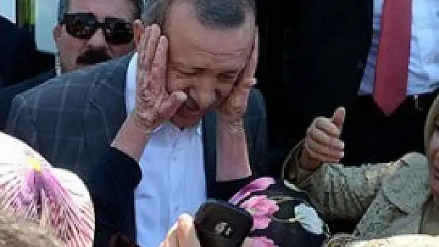 Başbakan Erdoğan'a Rize'de sevgi seli