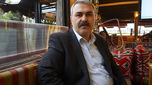 'Olaya 'tiyatro' diyenler yıllarca 'halk savaşı' umuduyla yaşadılar'