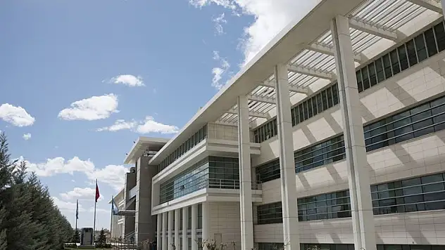Üniversite Memnuniyet Araştırması'na Karatay Üniversitesi damgası