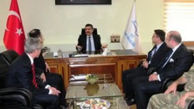 Vali Aydın Doğan Nezih görevine başladı