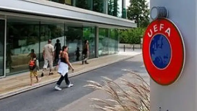 UEFA'dan Türk hakemlere görev