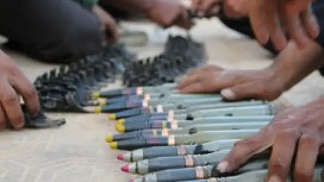 Esed rejimi mühimmat depolarını boşaltıyor