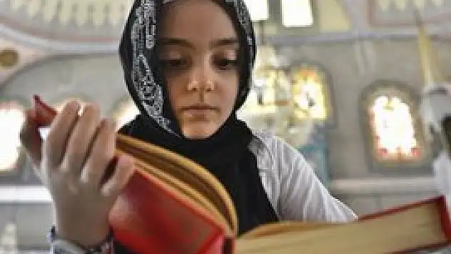 Yaz Kur'an kurslarına rekor katılım