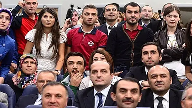 MEB, müjdeyi verdi, 15 bin öğretmen alınacak