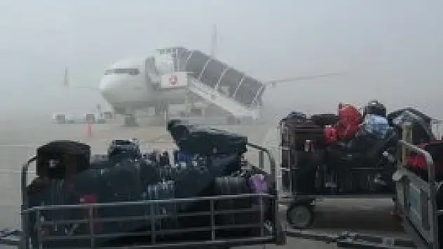 Hava ulaşımına sis engeli