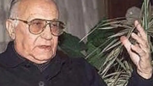 Emine Erdoğan ve Hayrünnisa Gül'e ağır hakaret