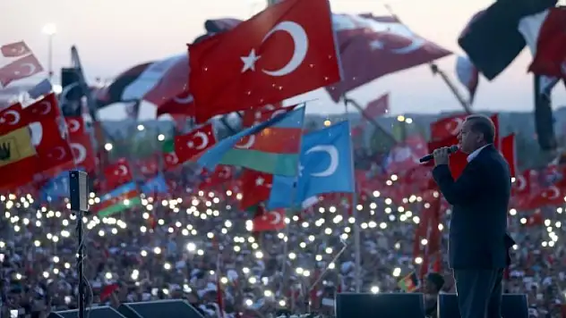 Alman gazeteden küstah 'başkanlık' çağrısı