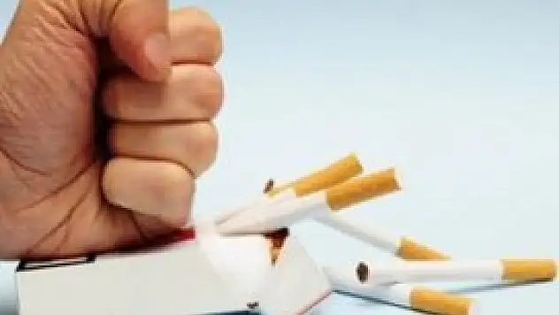 Sigarayı bıraktıracak uyarı