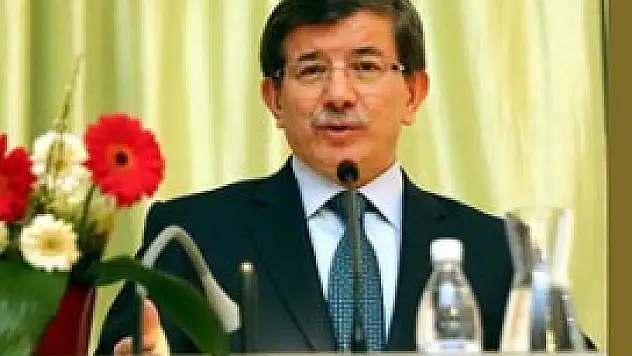 Davutoğlu'nun G-20'de diplomasi trafiği