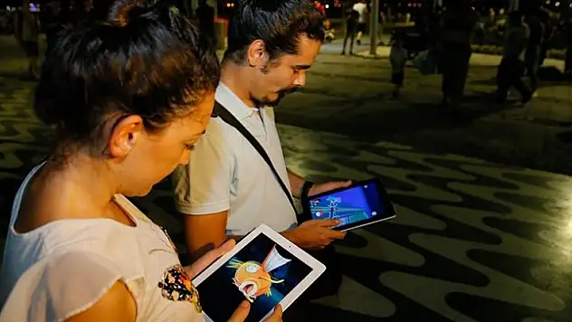 'Pokemon GO' gelir kapısı oldu