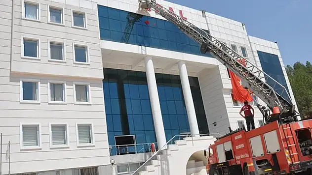 FETÖ'nün okullarının kapatılması özel okul ücretlerini artırır mı?