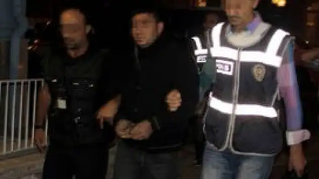 Sürekli kaçan zanlılar yakayı ele verdi