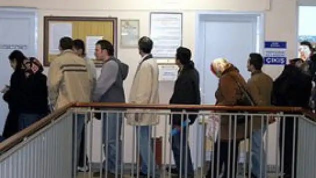 'Geçici işler' en büyük işsizlik nedeni