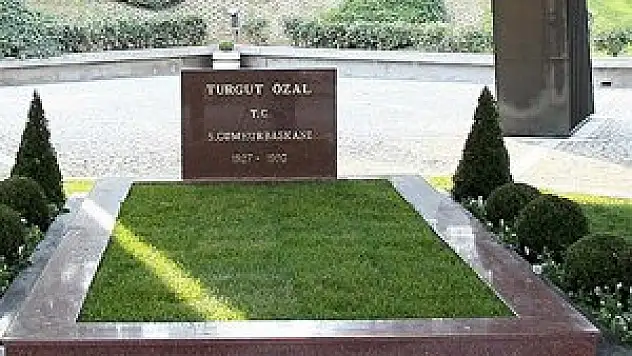 Özal'ın ölümüne ilişkin dava yarın başlıyor