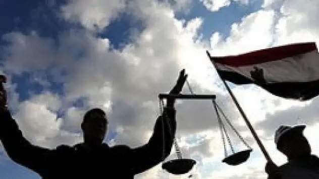 Mısır'da 25 Ocak Devrimi davalarında beraat