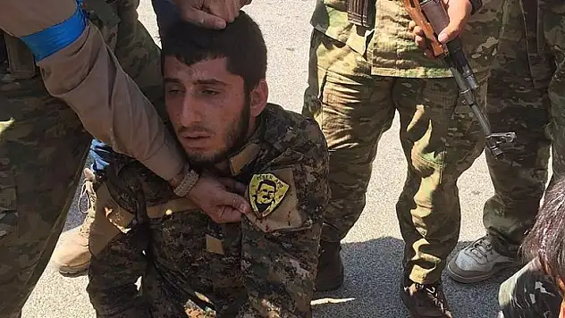 Cerablus'ta TSK'nın imha ettiği terör yuvalarını görüntülendi
